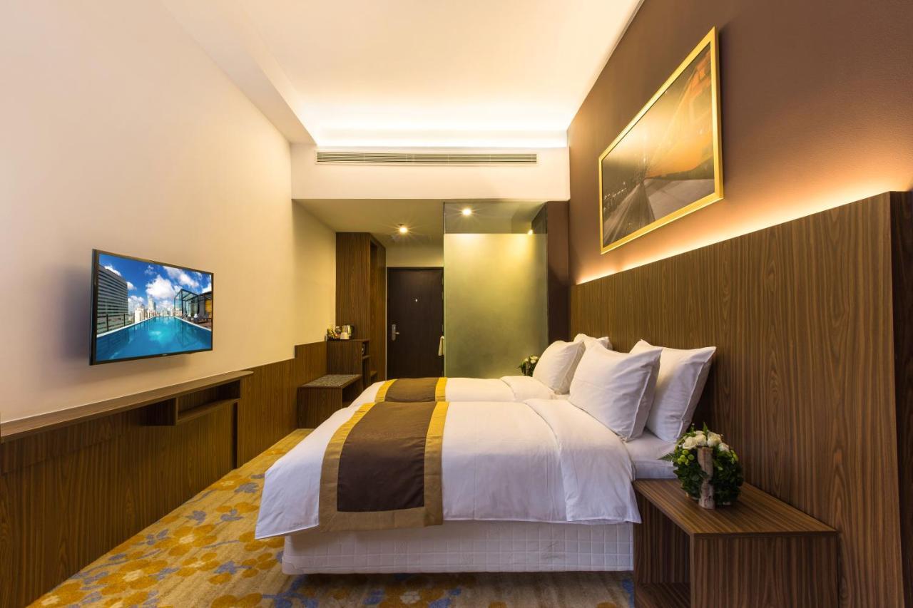 Bay Hotel Ho Chi Minh Esterno foto