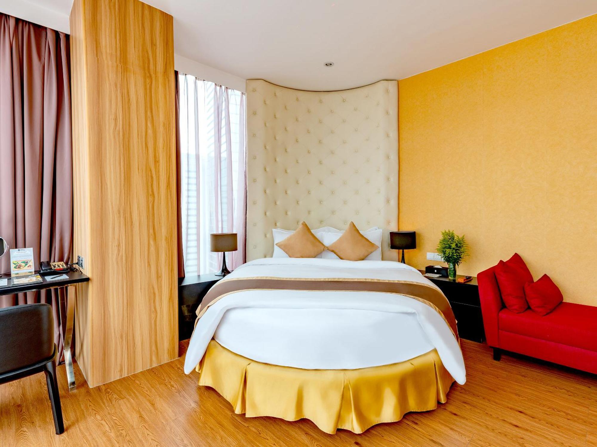 Bay Hotel Ho Chi Minh Esterno foto