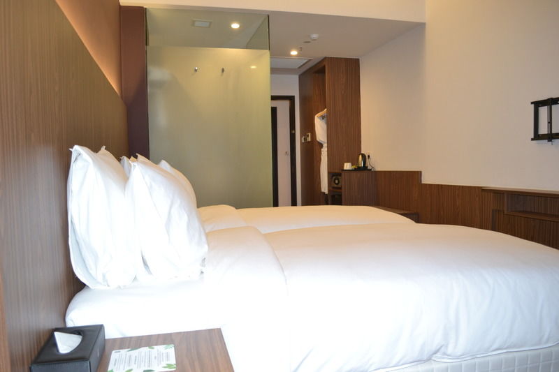 Bay Hotel Ho Chi Minh Esterno foto